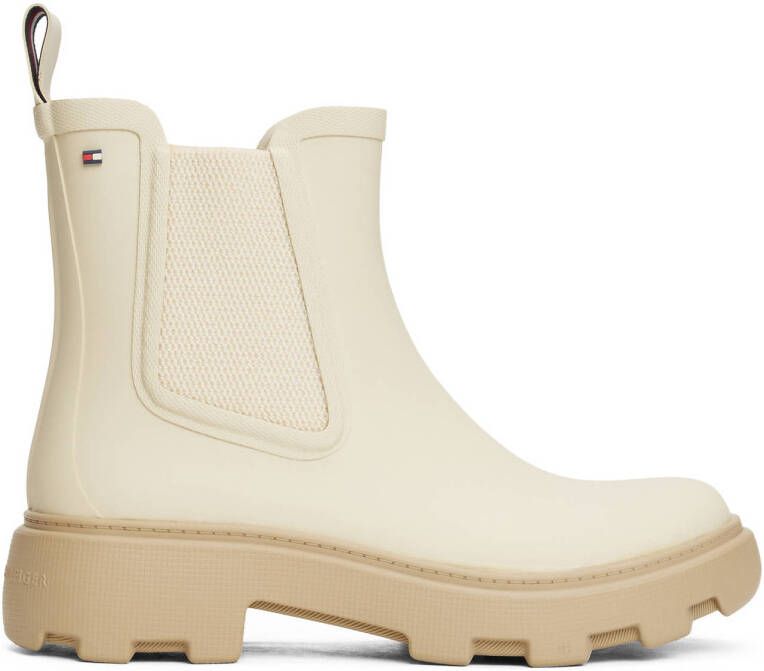 Tommy Hilfiger Chelsea-boots RUBBER FLAG CLEATED RAINBOOT blokhak instaplaarzen rubberlaarzen tweezijdige stretchinzet