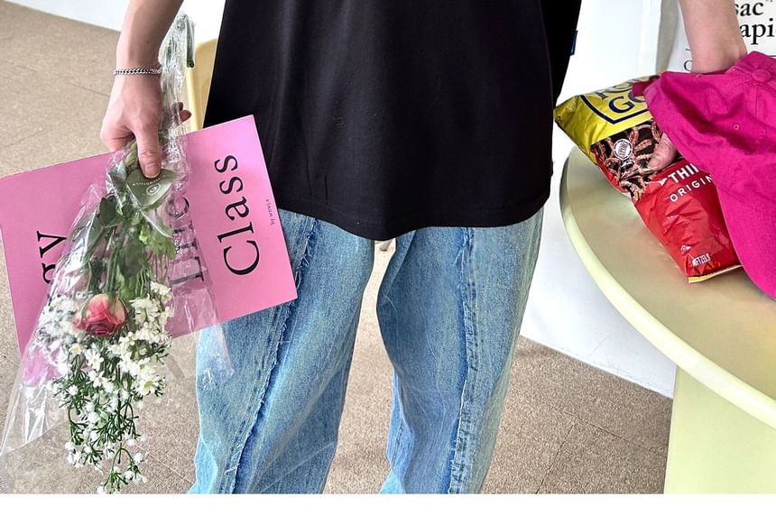 SeoulPop - T-shirt met korte mouwen en tekst in losse pasvorm