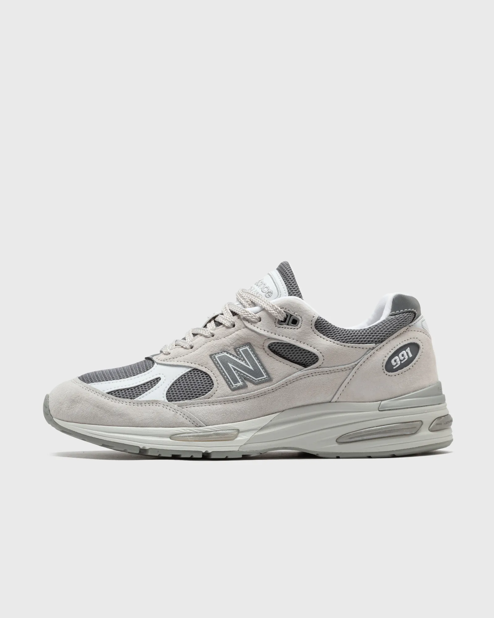 New Balance 991