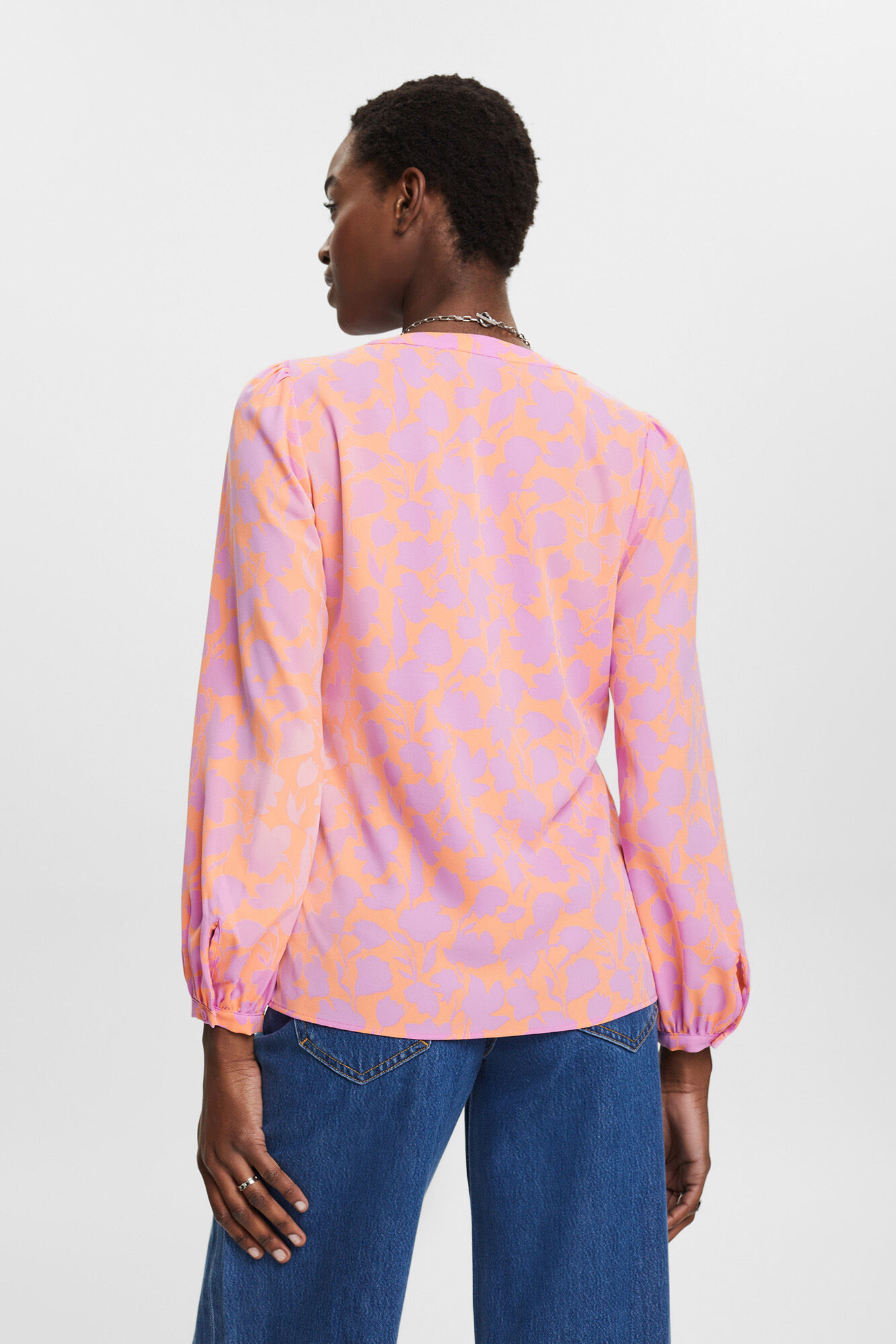 Blusa de corte reto com estampa por toda a peça - Multicolorida