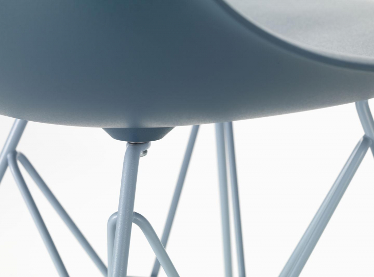 Vitra Eames DSR Colours stoel Pebble, onderstel foam green