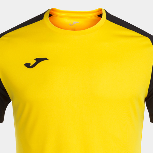 Camiseta Joma Academy IV de manga curta, amarela e preta.