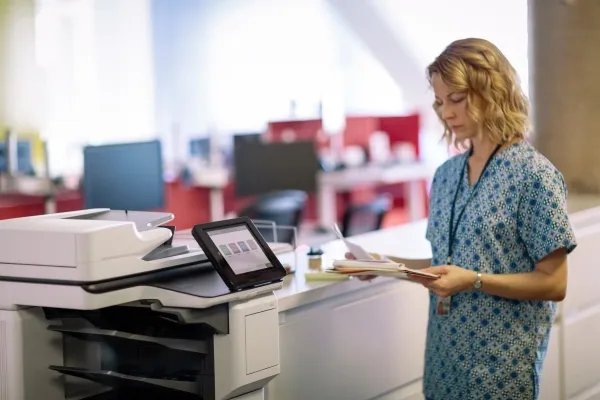 HP Color LaserJet Enterprise MFP M681dh - Multifunktionsprinter - farve - laser - 215.9 x 863.6 mm (original) - A4/Legal (medie) - op til 47 spm (kopiering) - op til 47 spm (udskriver) - 650 ark - USB 2.0, Gigabit LAN, USB 2.0 vært