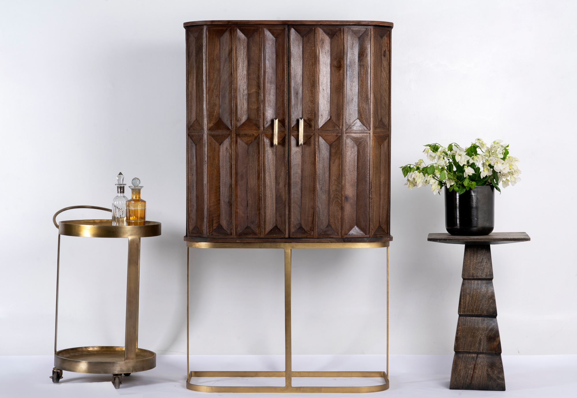 Dressoir Aparajeet #1