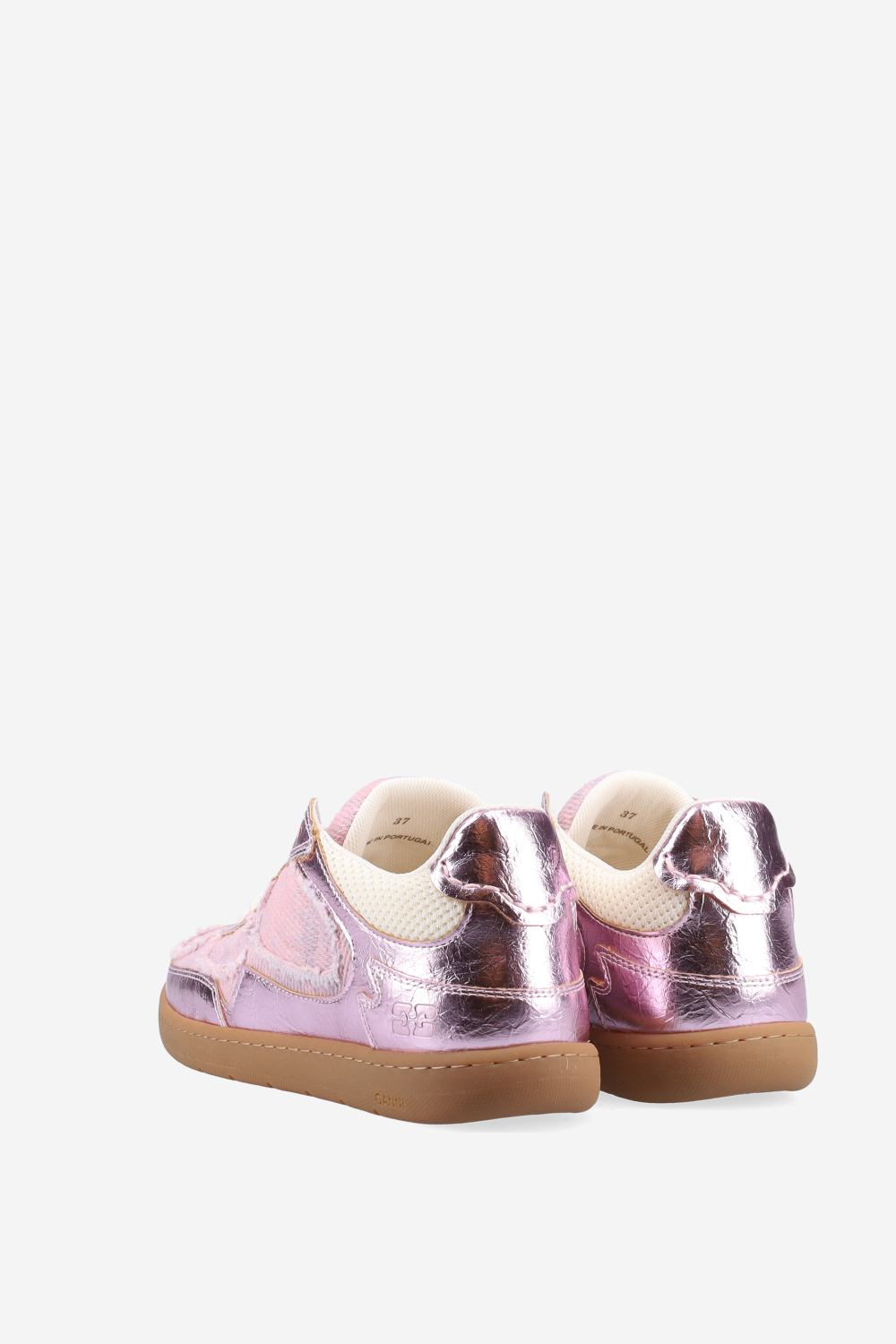 08 crinkle metallic sneakers