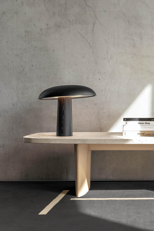 ClassiCon Forma tafellamp naturel essen