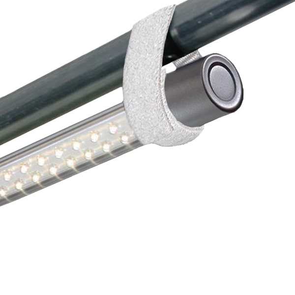 Lampe tube LED à suspendre 12/220V
