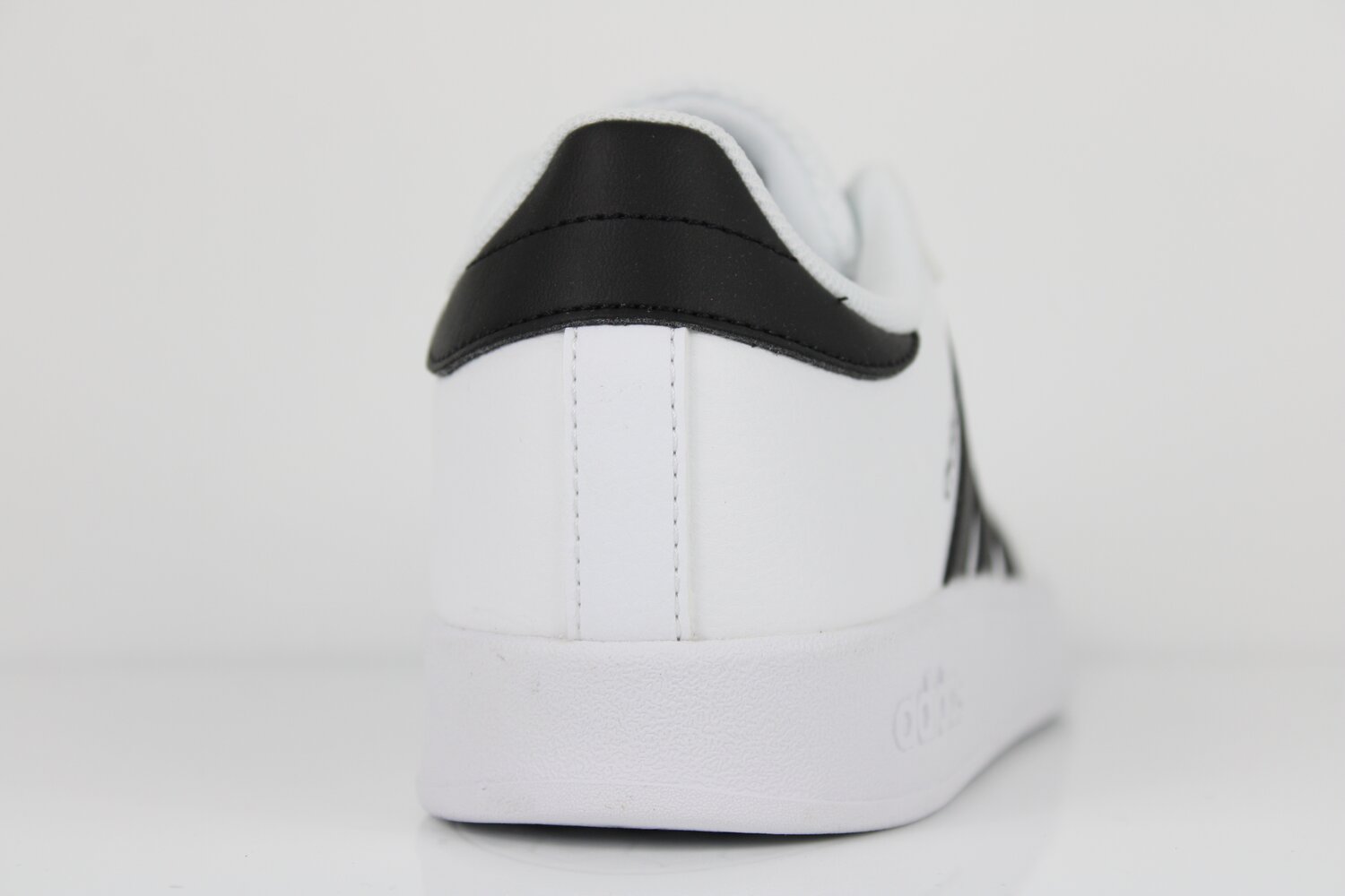 Adidas Sneaker