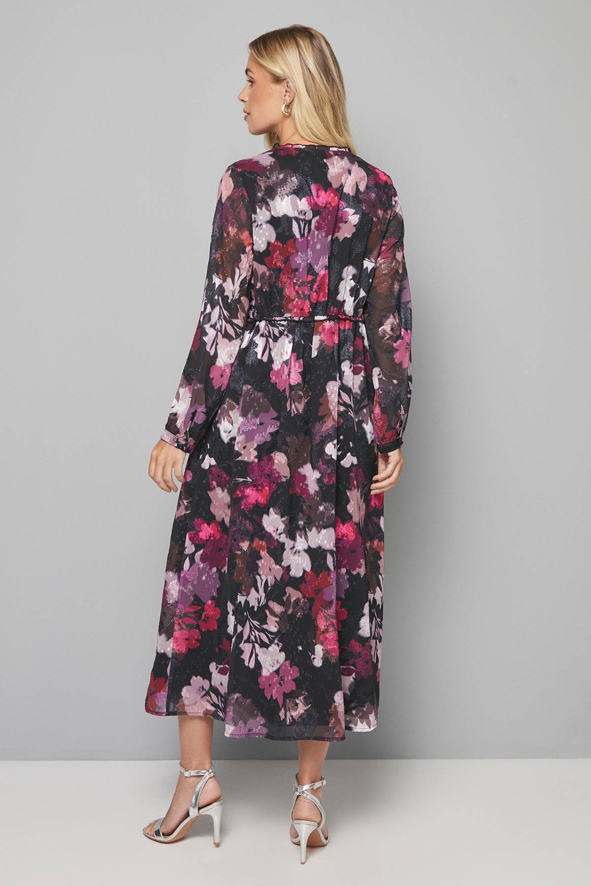 Wallis Robe Midi à Volants en Jacquard Fleuri Petite Taille