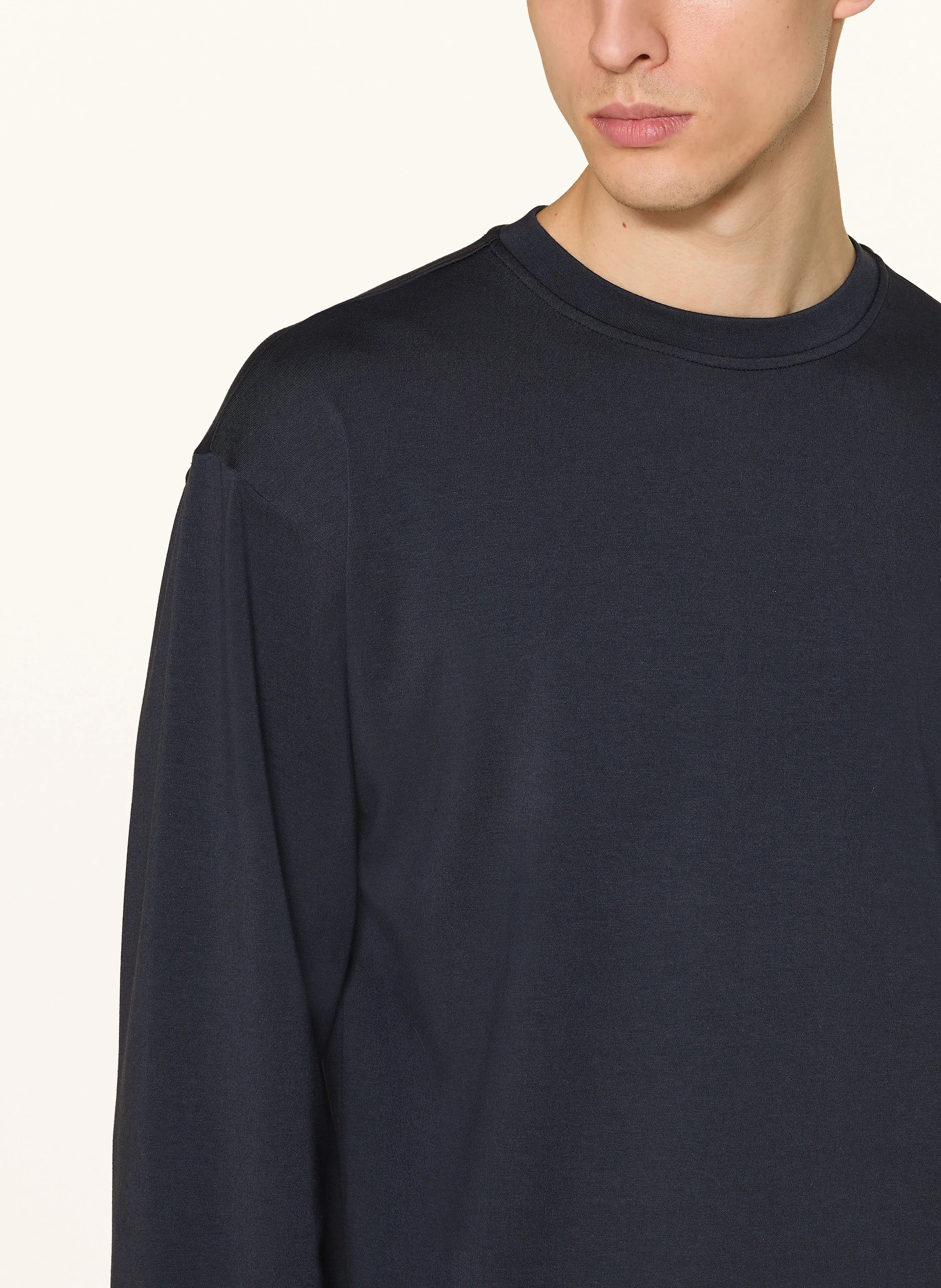 Juvia Sweatshirt ANDREW