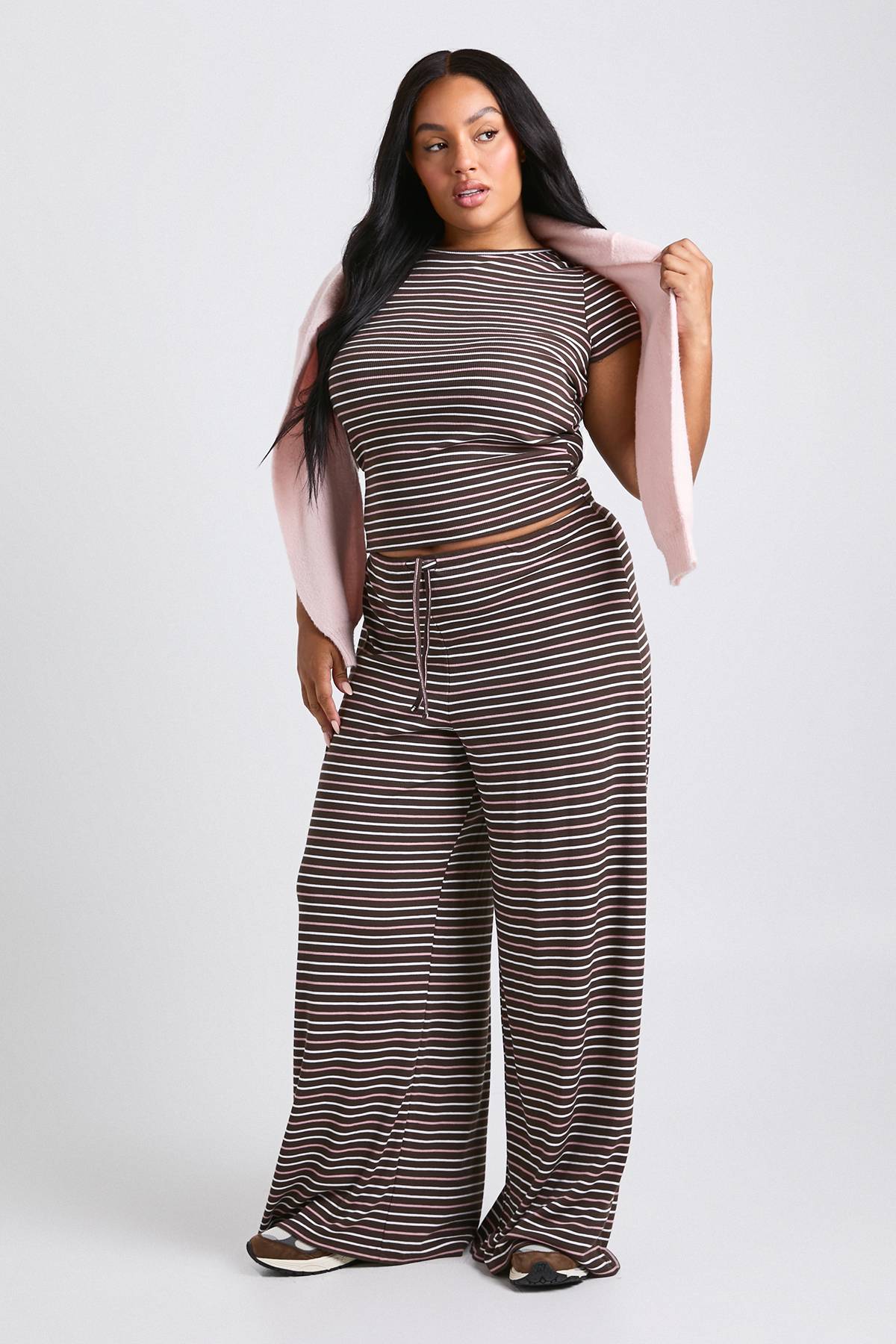 boohoo Plus à rayures Tee-shirt Bébé