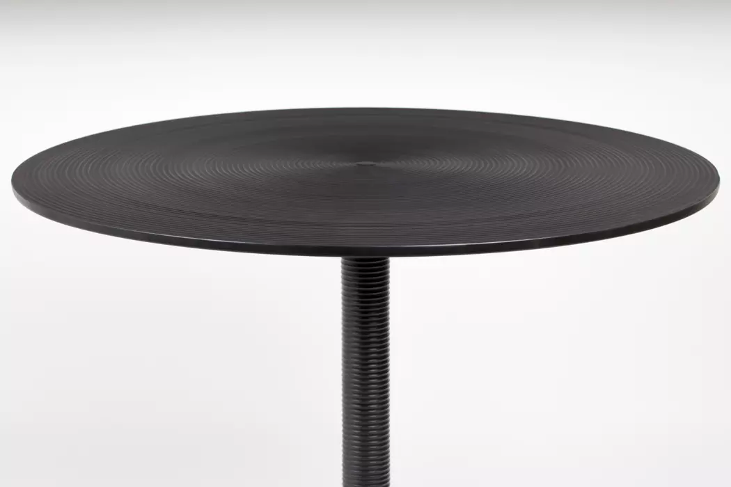 Esstisch Hypnotising Round Ø 92 cm