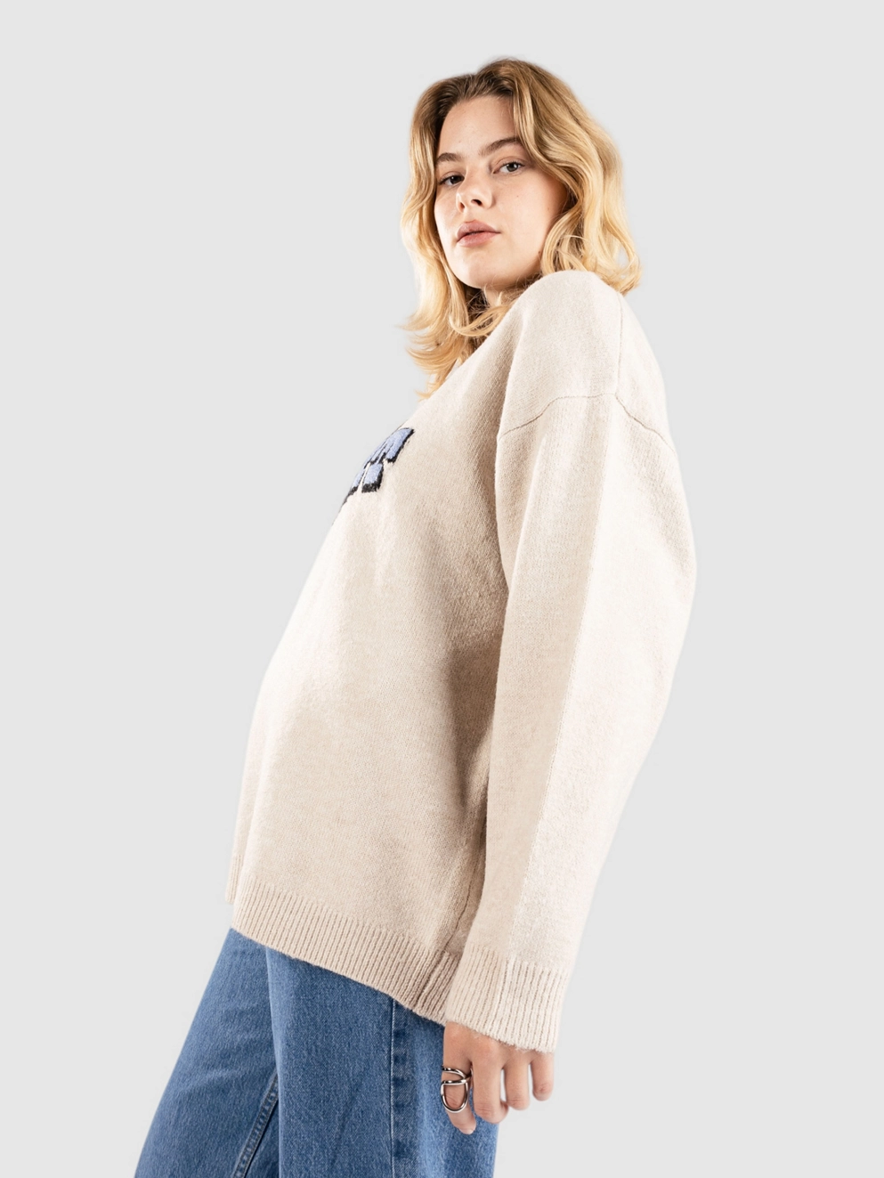 Misfit Shapes Wilber Os Pullover cream