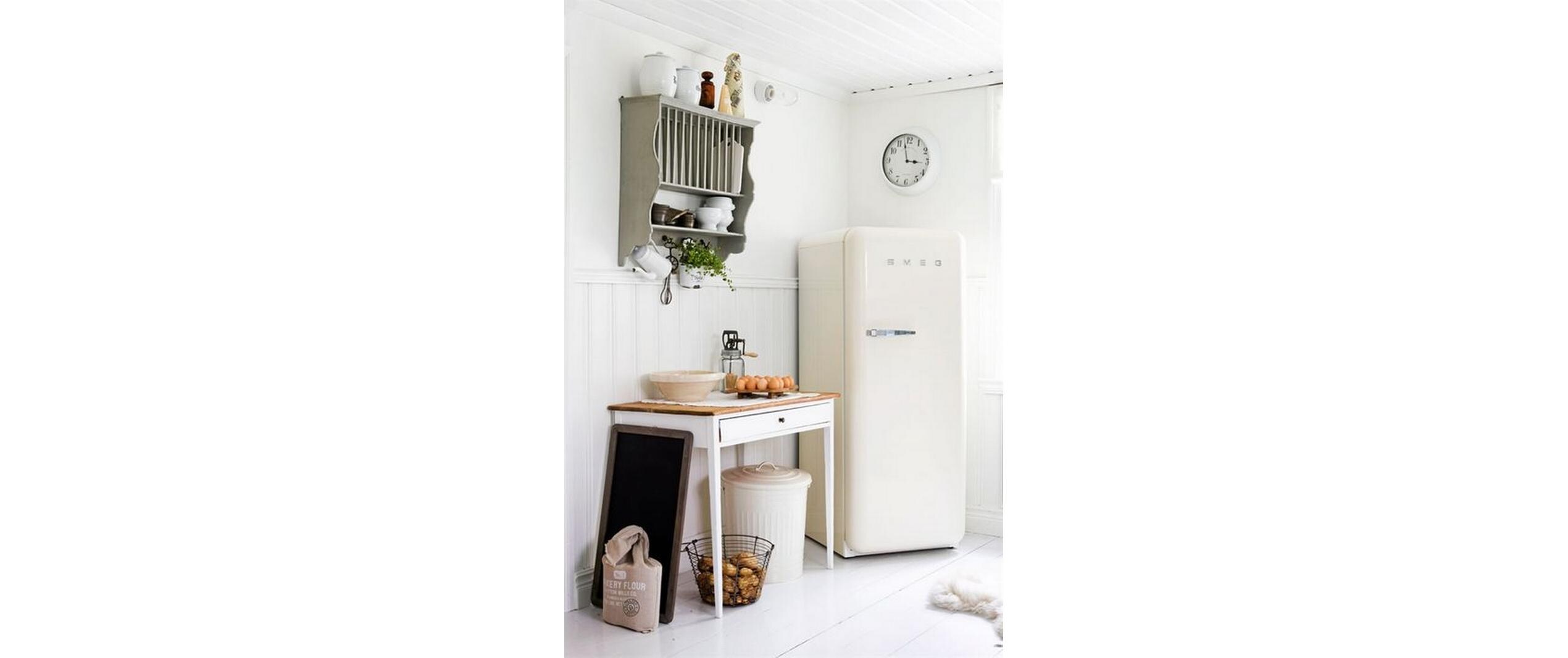 Kühlschrank FAB28RWH5 Weiss<br>Kühlschrank im Retrodesign