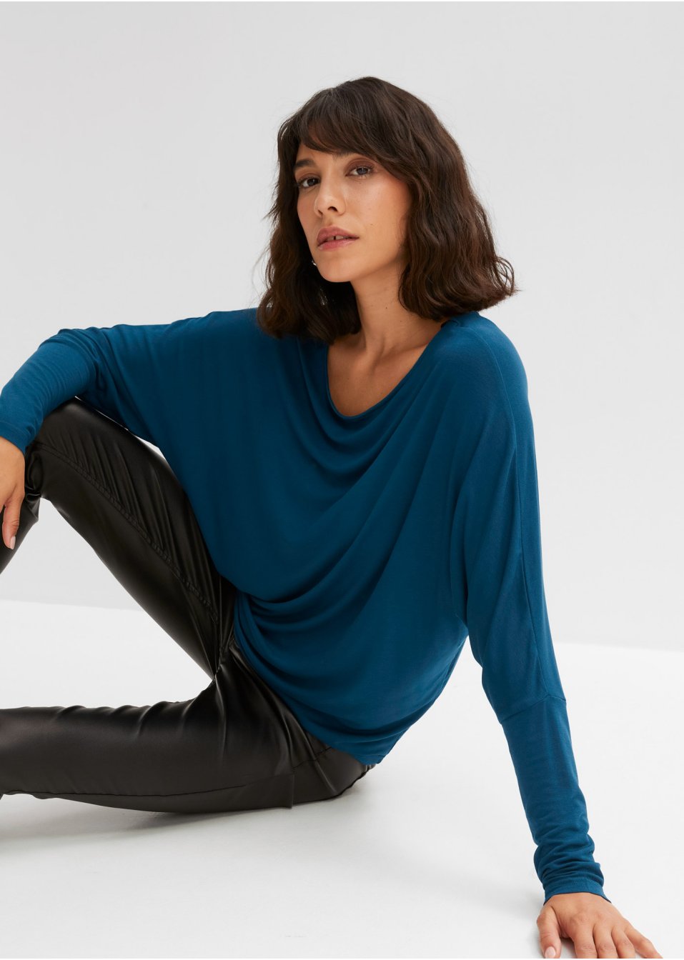 T-shirt manches chauve-souris en viscose durable