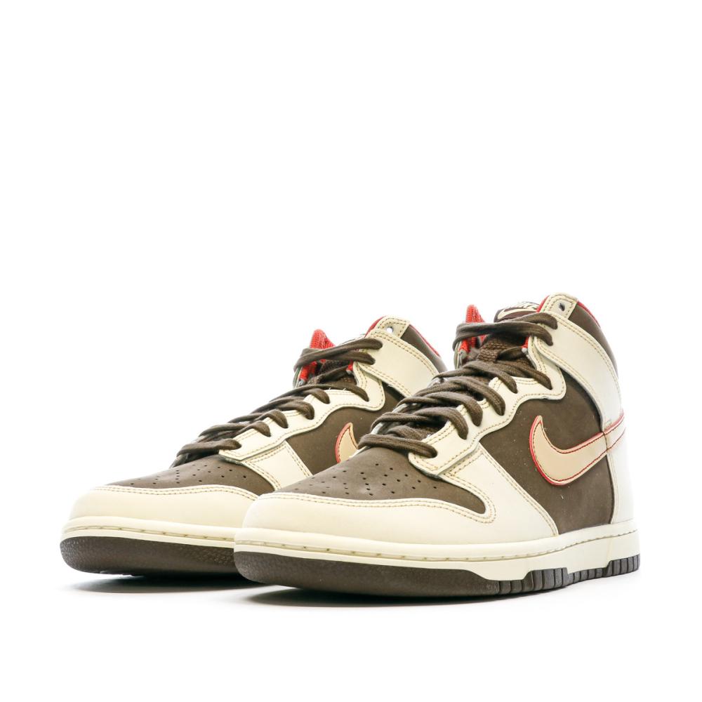 Nike Baskets Écru/Marron Homme Nike Dunk High Retro