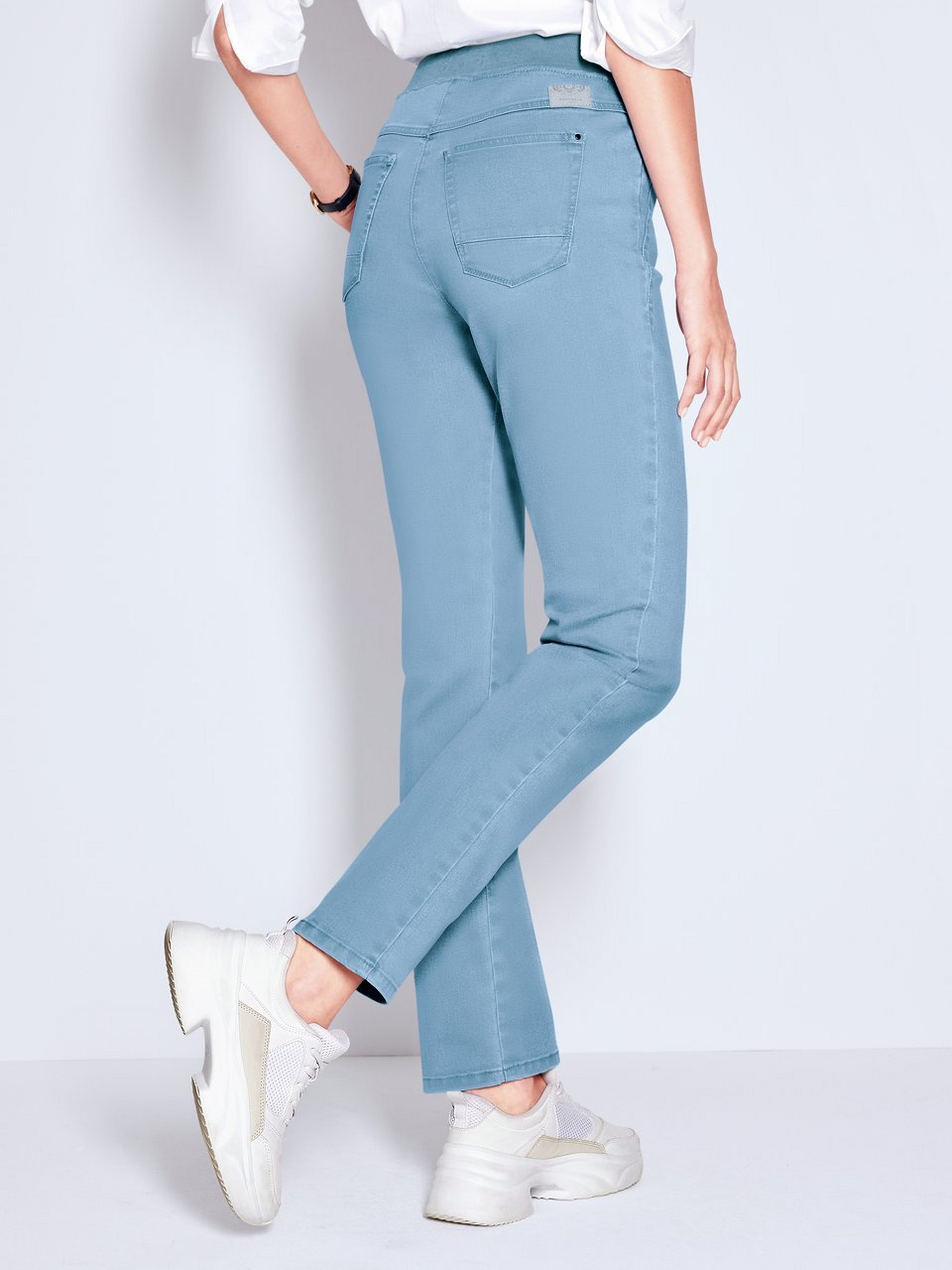 ProForm Slim-Jeans Modell Pamina