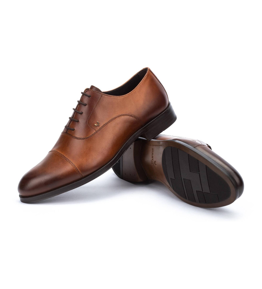 Sapatos Martinelli Empire em couro marrom