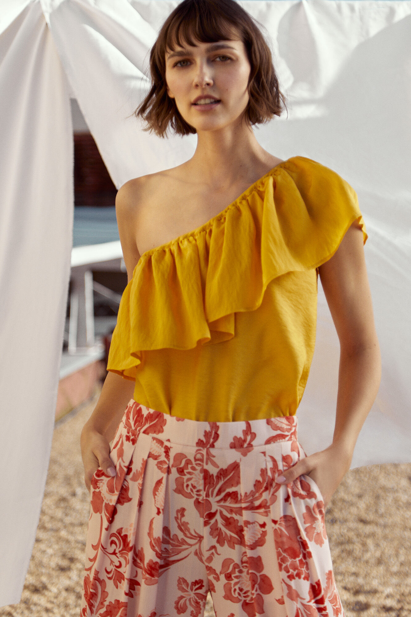Blusa com babados - Dourada