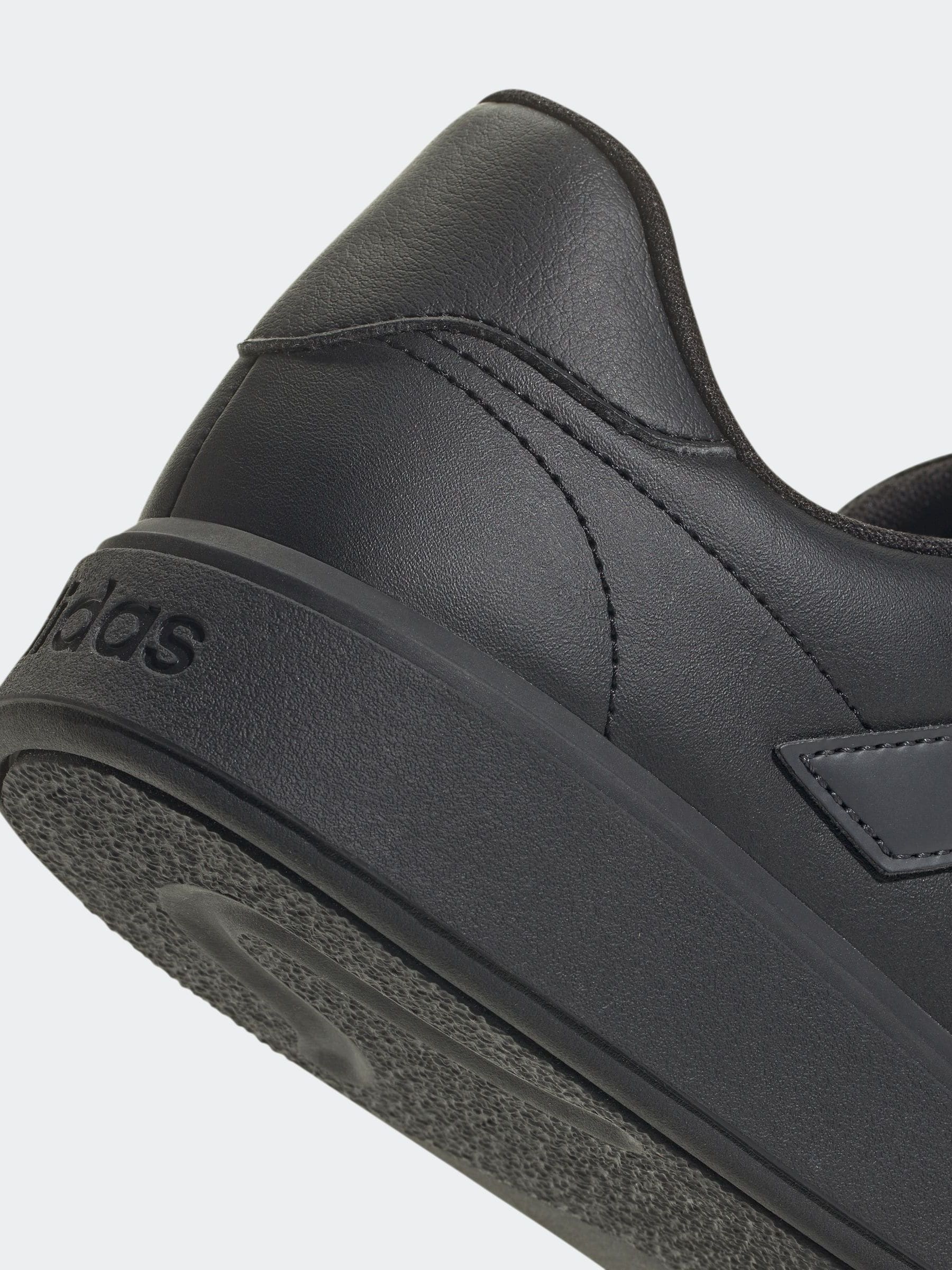Zwart - adidas Courtblock sneakers