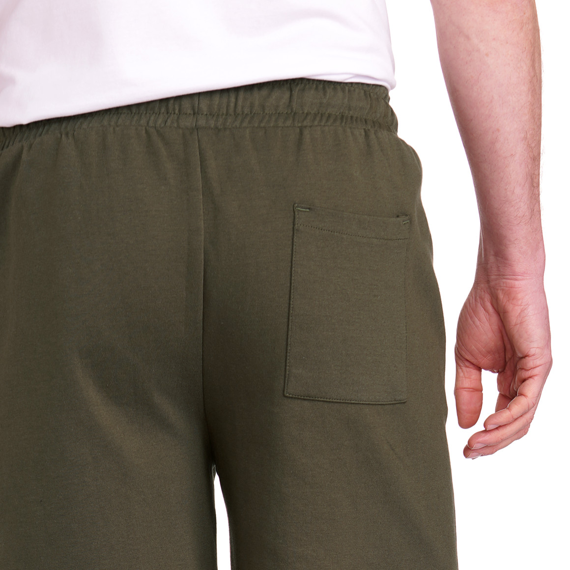 Jonas Nielsen Herren Shorts mit Elastikbund oliv