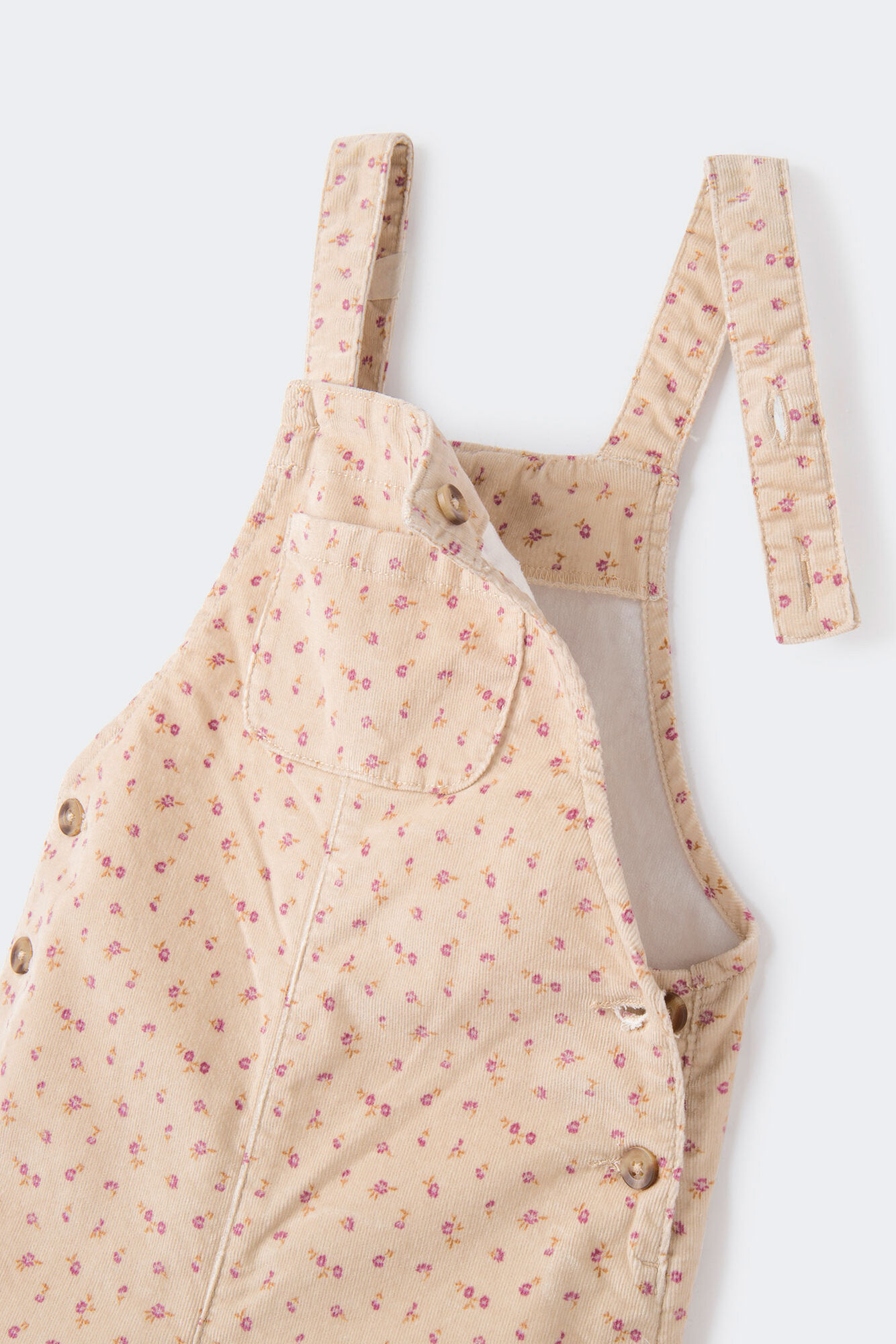 Jardineira estampada em microveludo para meninas