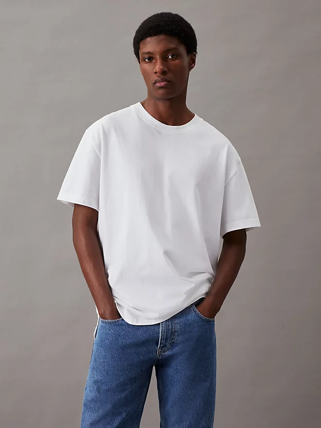Camiseta longa de algodão com modelagem relaxada