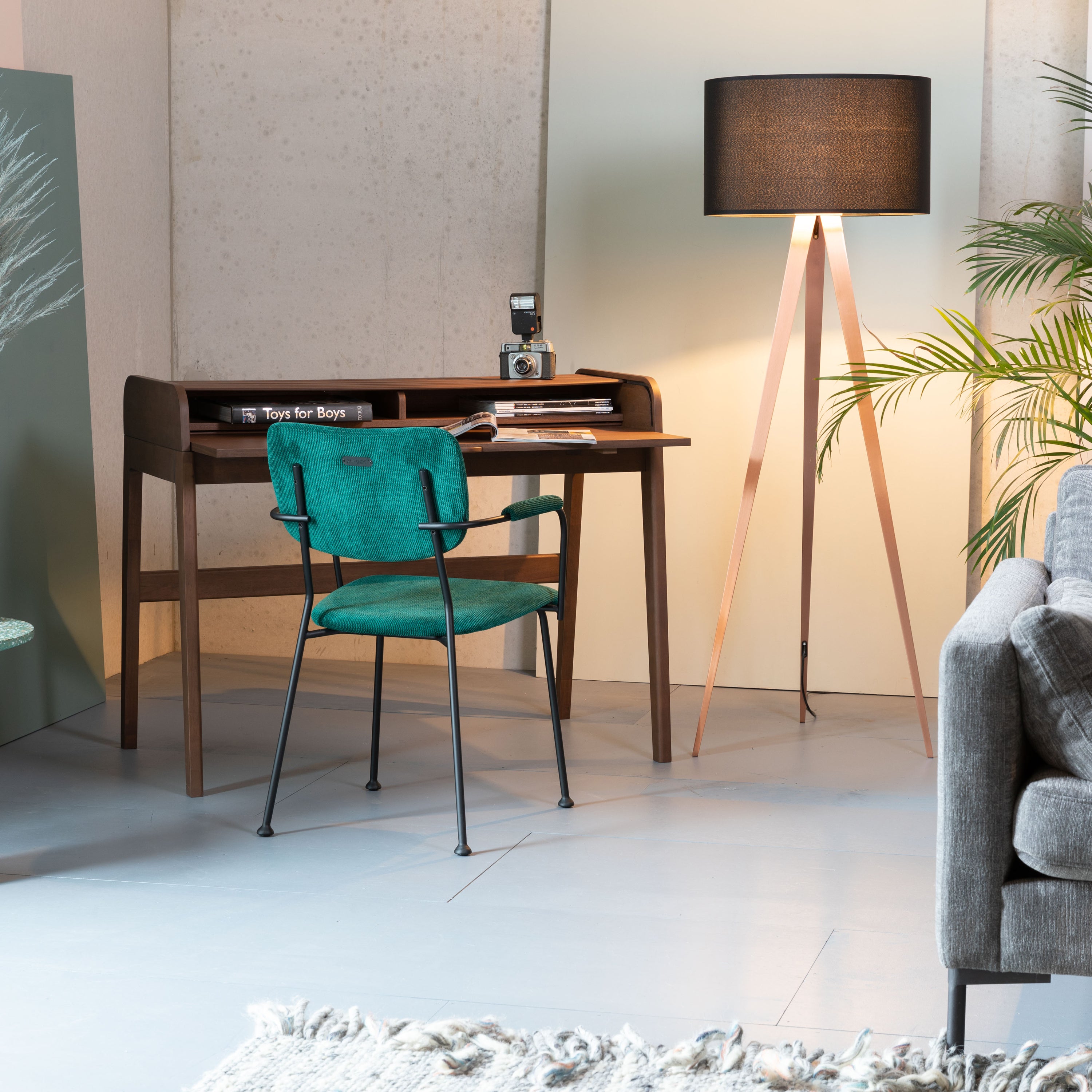 Zuiver Barbier Bureau - Walnoot