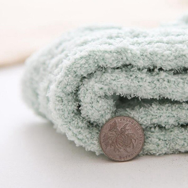(1 Paar) Damen Kuschel Socken Wintersocken Füsslinge Flauschige Bettsocken (One Size) - Mint / Weiss