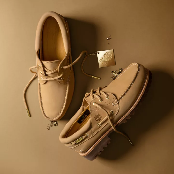 Timberland 50th Edition Butters 3-Eye Classic Lug para Homens na cor Golden Butter