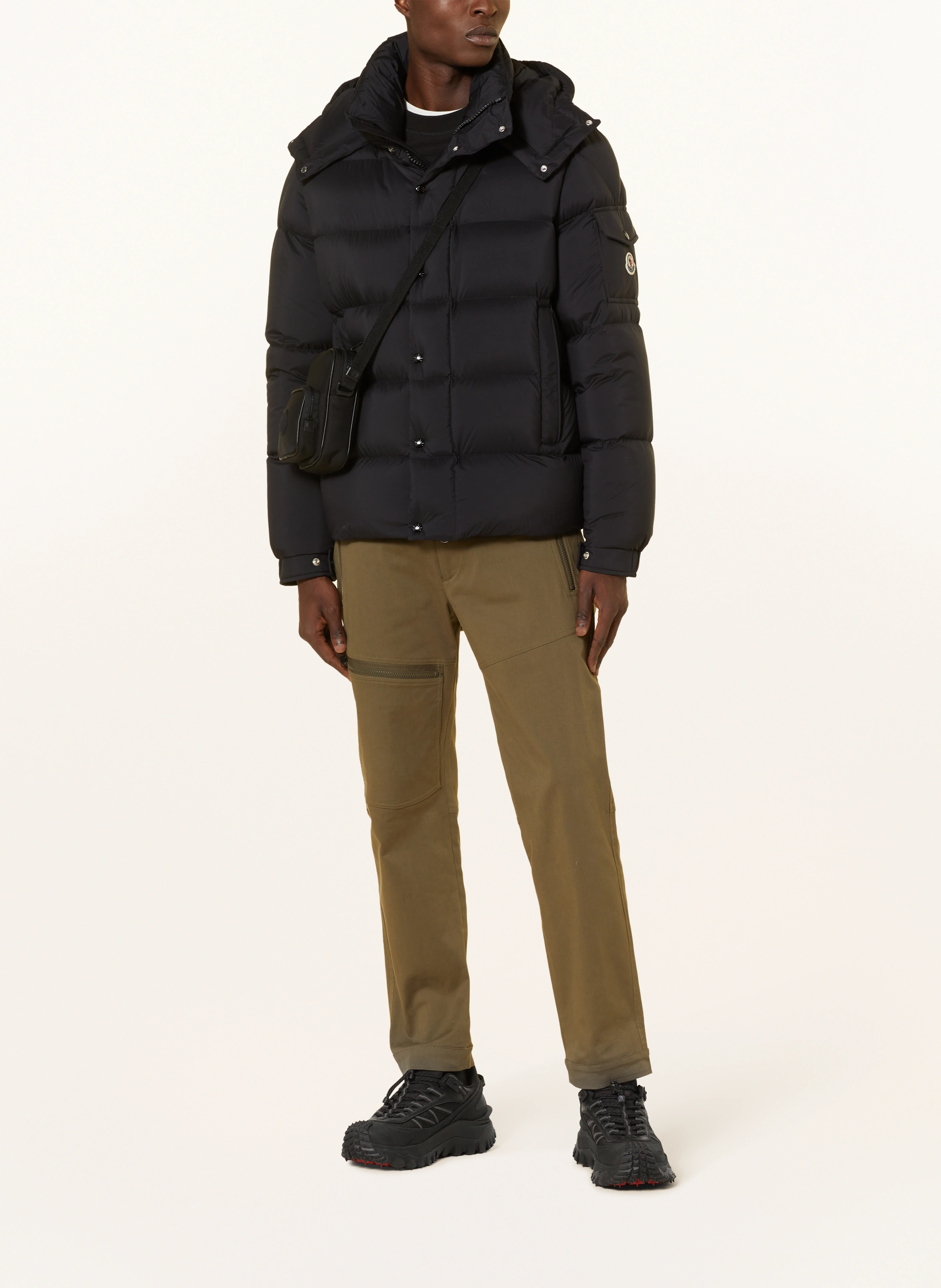 MONCLER Daunenjacke VEZERE mit abnehmbarer Kapuze