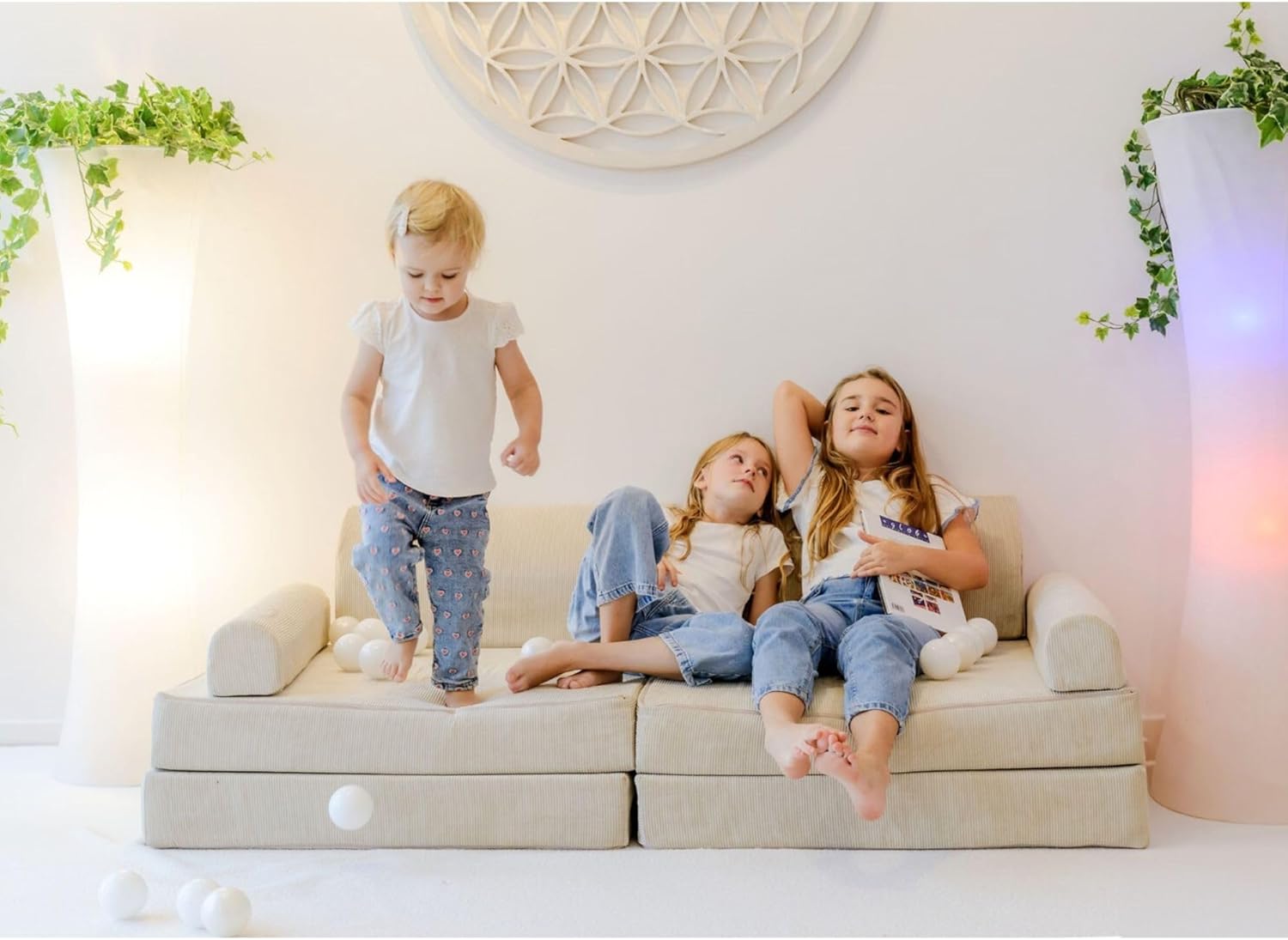 MEOWBABY Kindersofa – Spielsofa für Kinder – Weiche Klappsofa mit Schlaffunktion – Kuschelecke für Kinderzimmer, Slimcord, Hellgrau