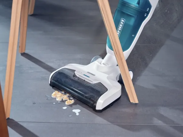LEIFHEIT Regulus Aqua PowerVac, wet and dry vacuum cleaner (white / turquoise)