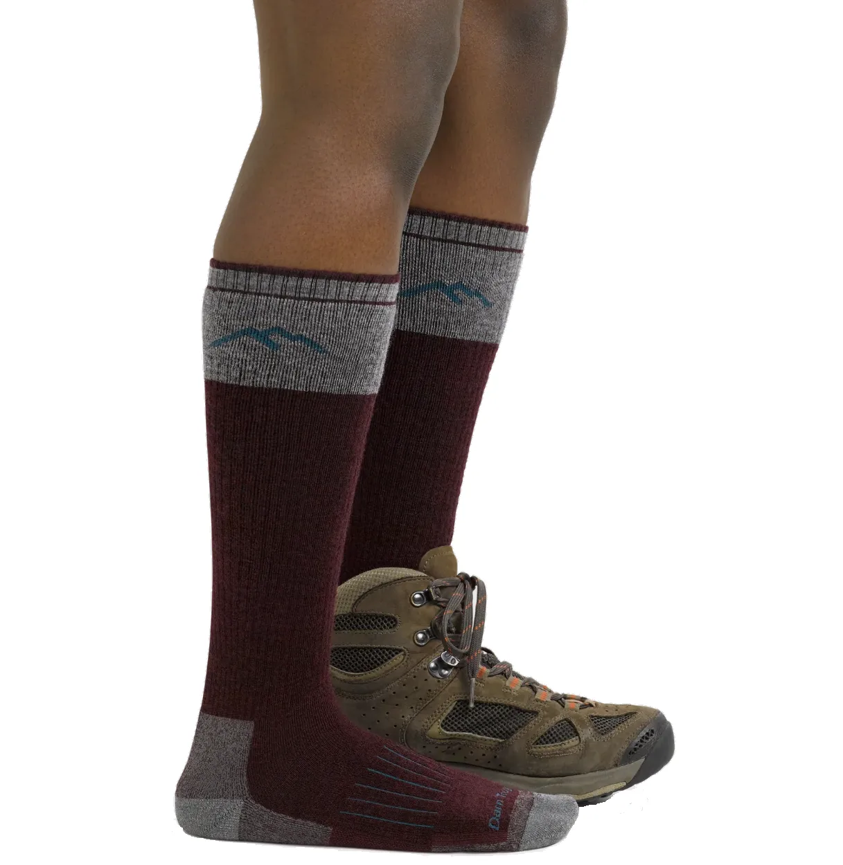 Darn Tough Women's Hunting Over-the-Calf Heavyweight Full Cushion Burgundy