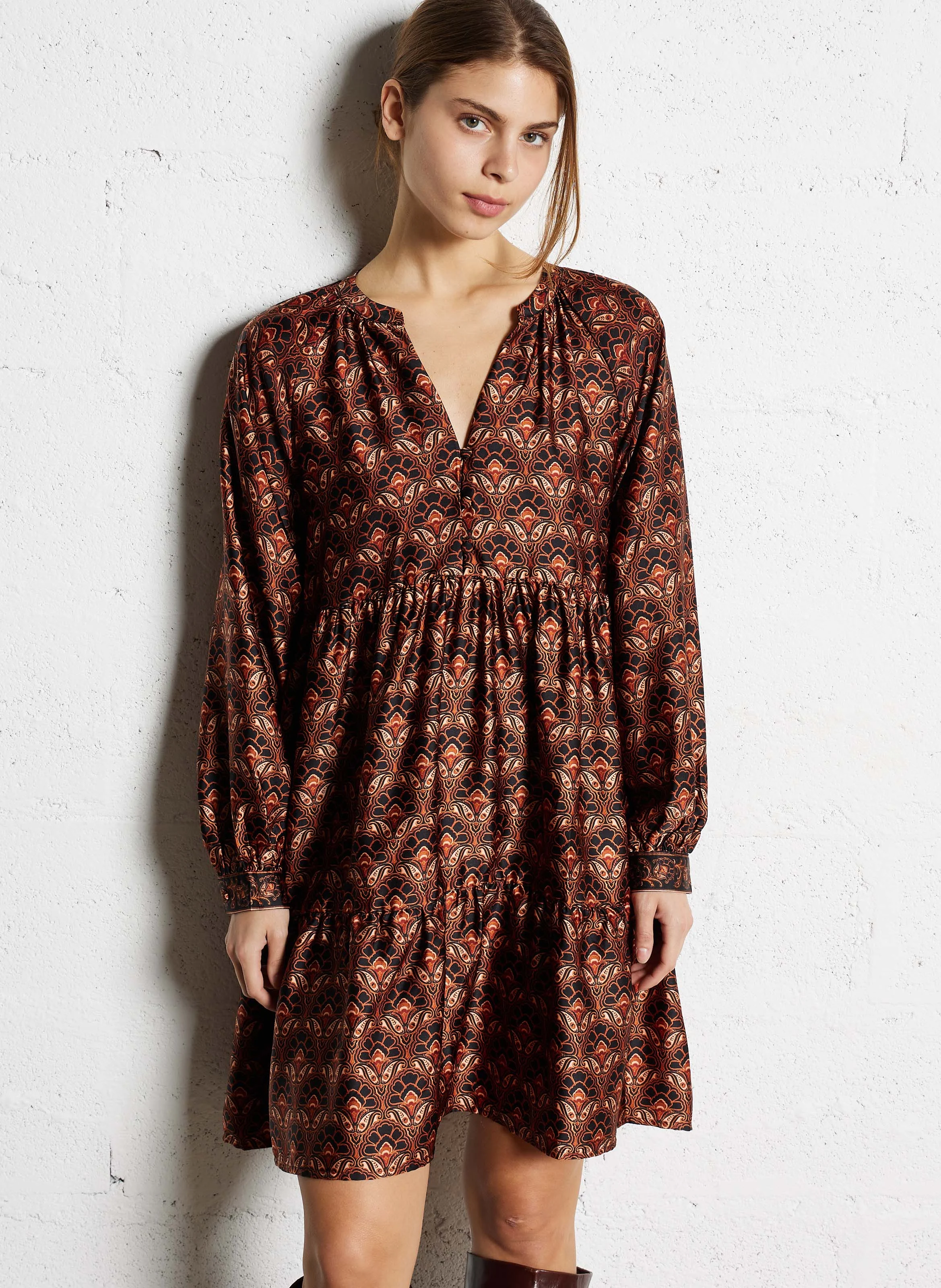 RIHEM - Robe courte col V | Marron