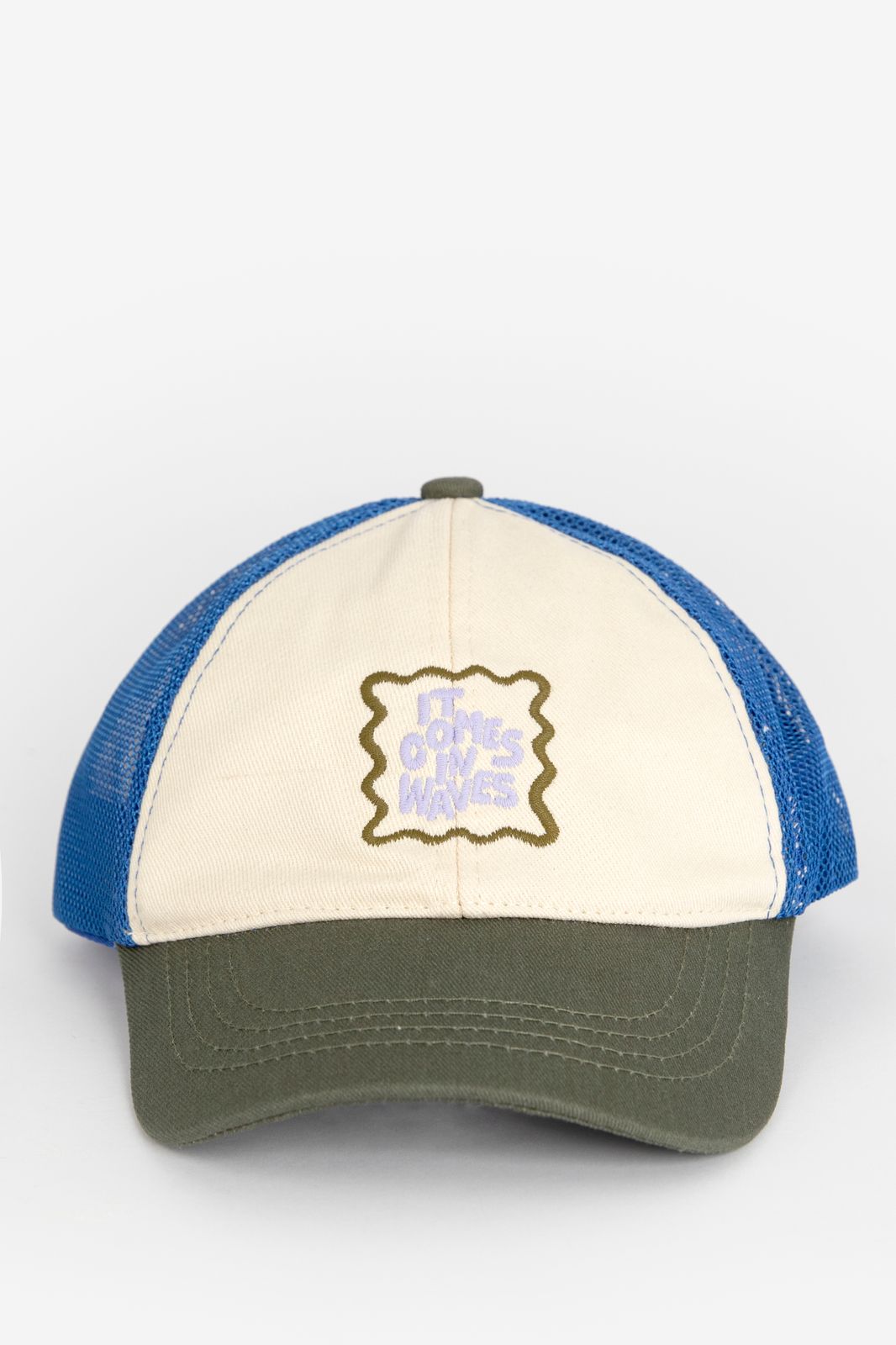 Multicolour trucker pet met embroidery
