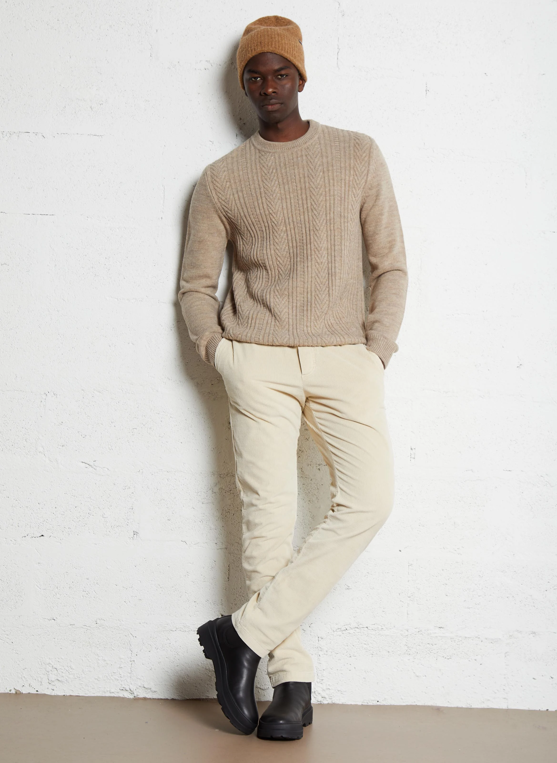 Pull droit col rond en coton mélangé| Marron