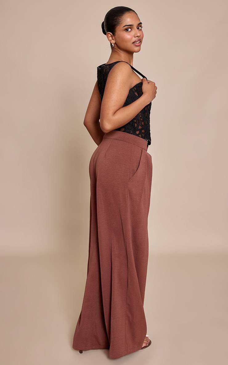 Deep Chocolate Pantalon Large À Double Pli En Tissu Fluide Petite