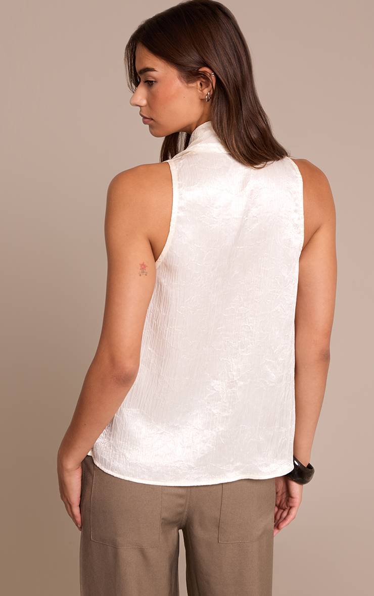 Crème Haut Long À Col Bénitier En Satin Texturé