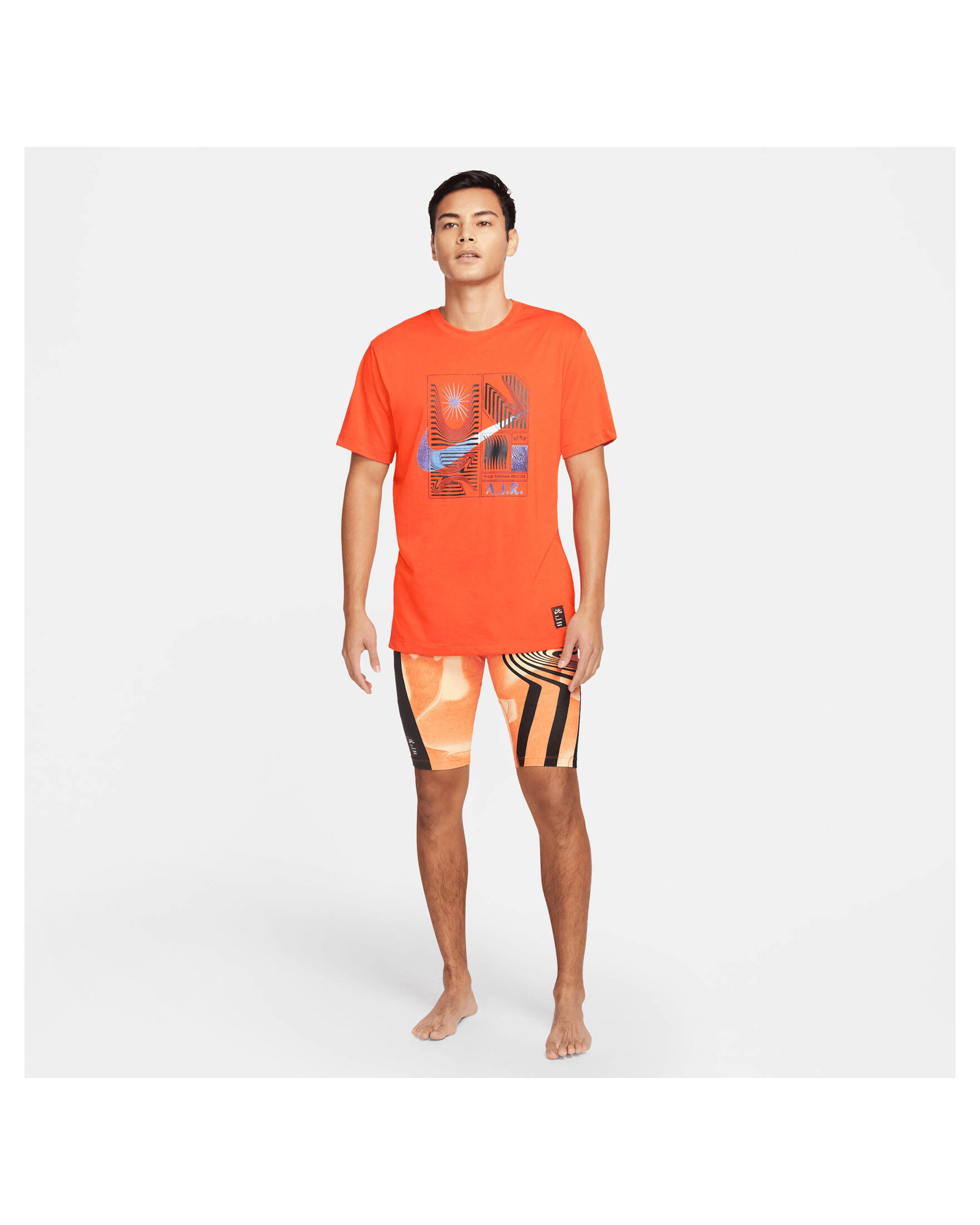 Nike| Herren T-Shirt NIKE YOGA DRI-FIT A.I.R.