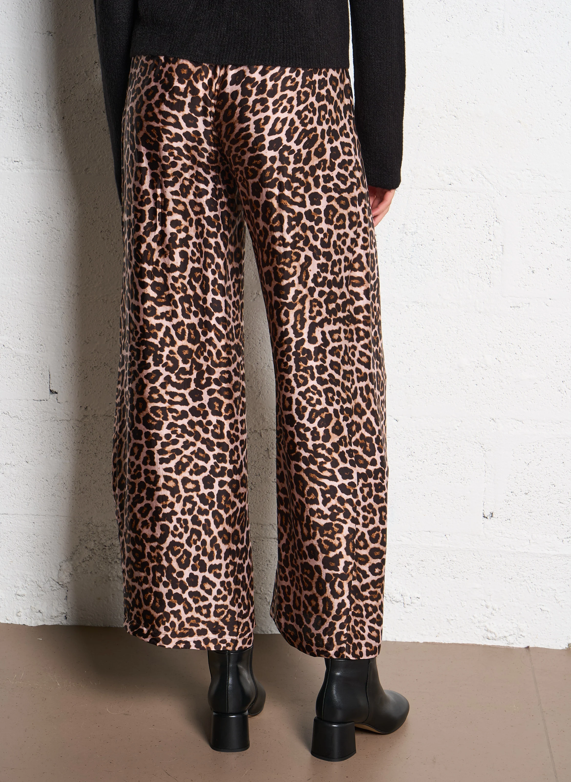 POLIA - Pantalon droit imprimé léopard | Marron