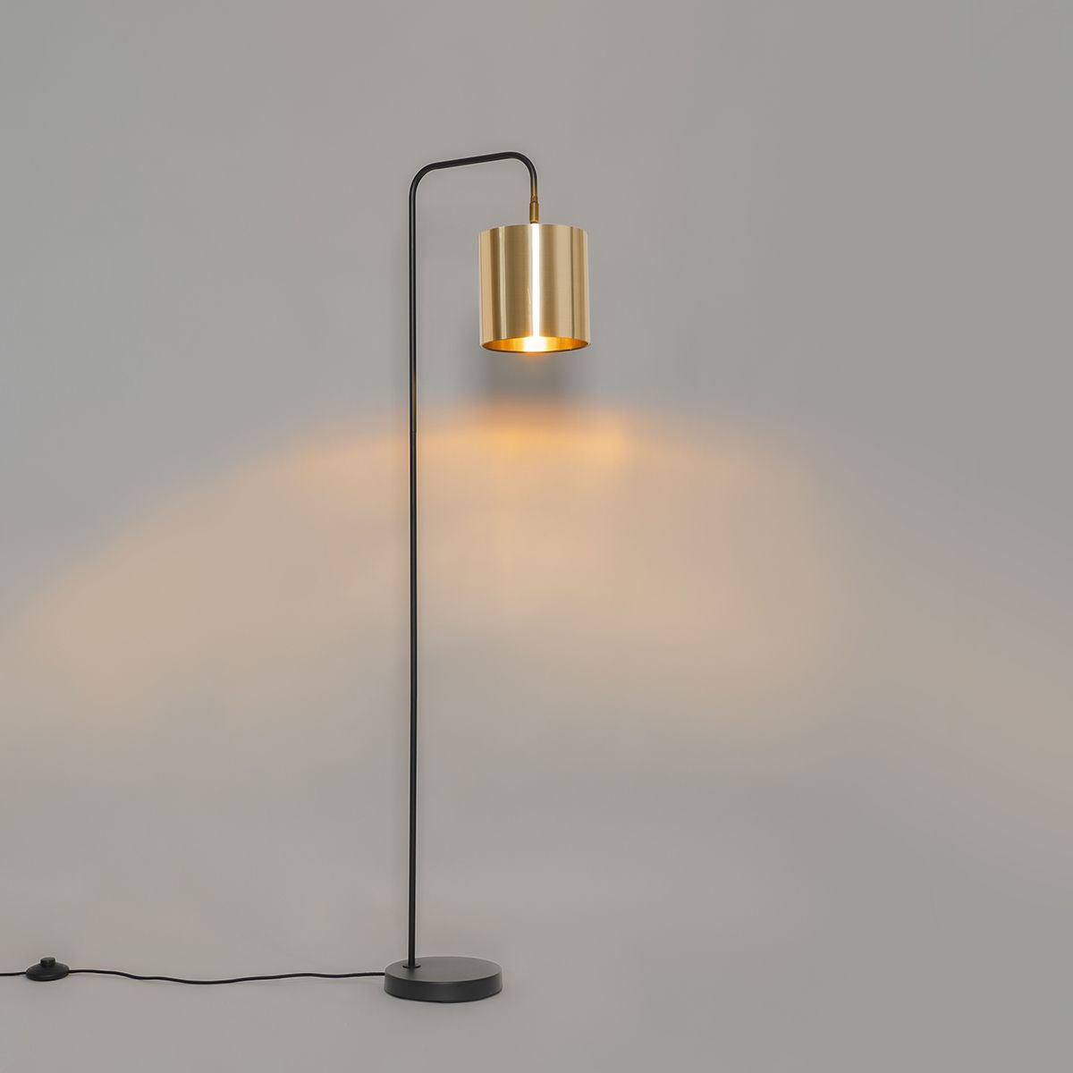 Smart vloerlamp zwart met goud incl. Wifi A60 - Lofty