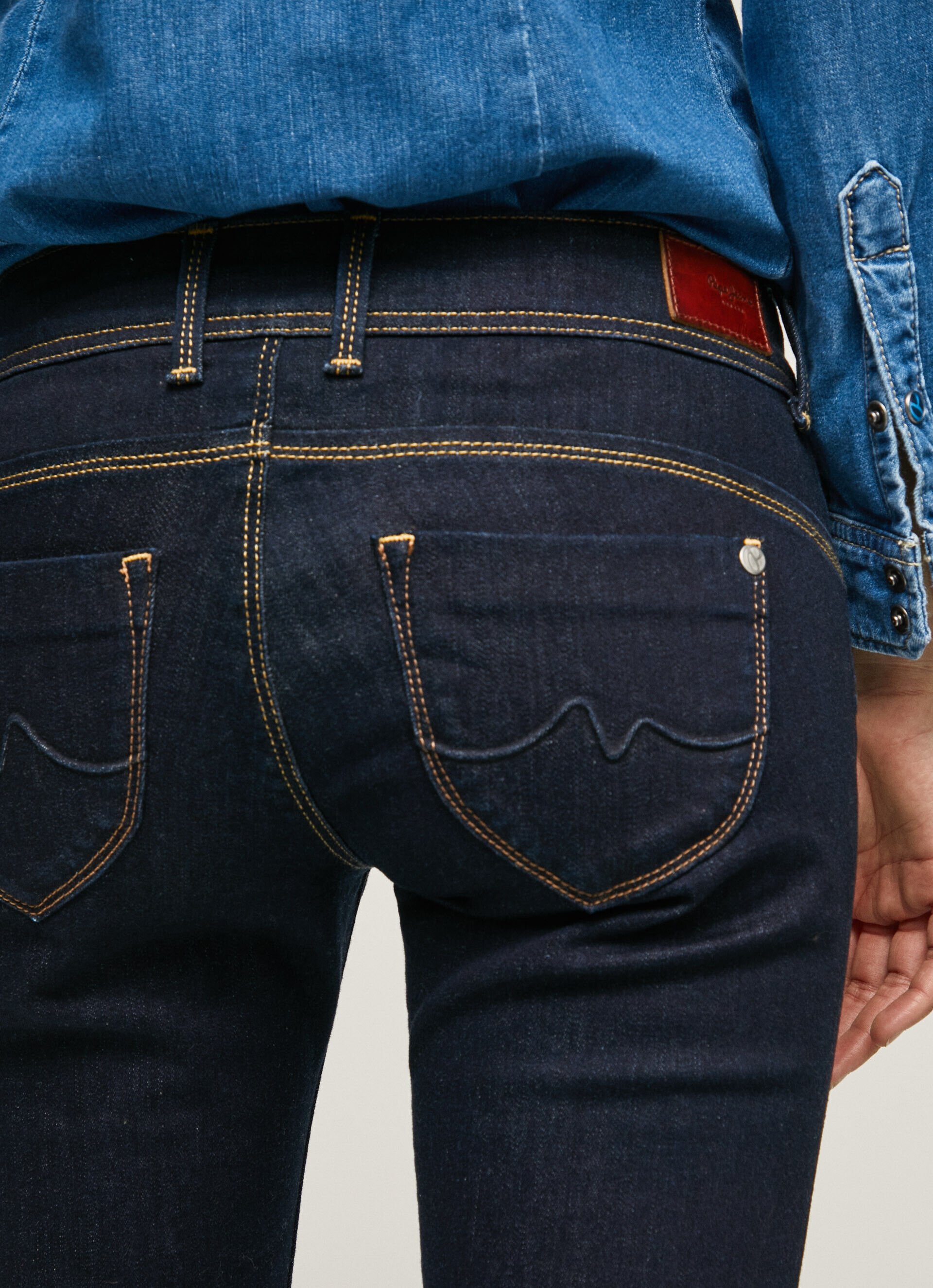 JEAN NEW BROOKE REGULAR MÉDIO SHOT - jeans
