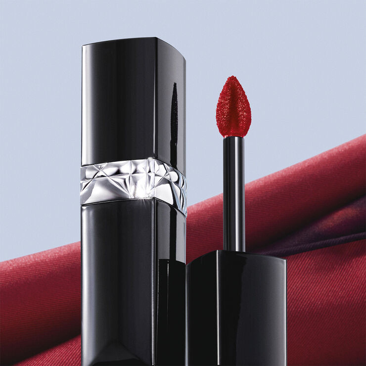 DIOR Rouge Dior Forever Liquid Lipstick 999