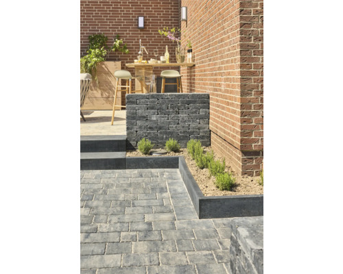 Betonnen gazonrand antraciet tweezijdig afgeschuind 100 cm x 6 cm x 25 cm