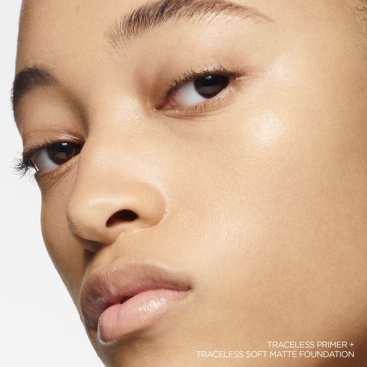TOM FORD Traceless Soft Matte Primer