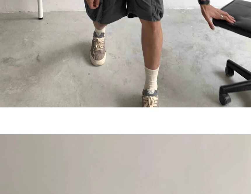 deersweeti - Mid Rise Plain Cargo Shorts
