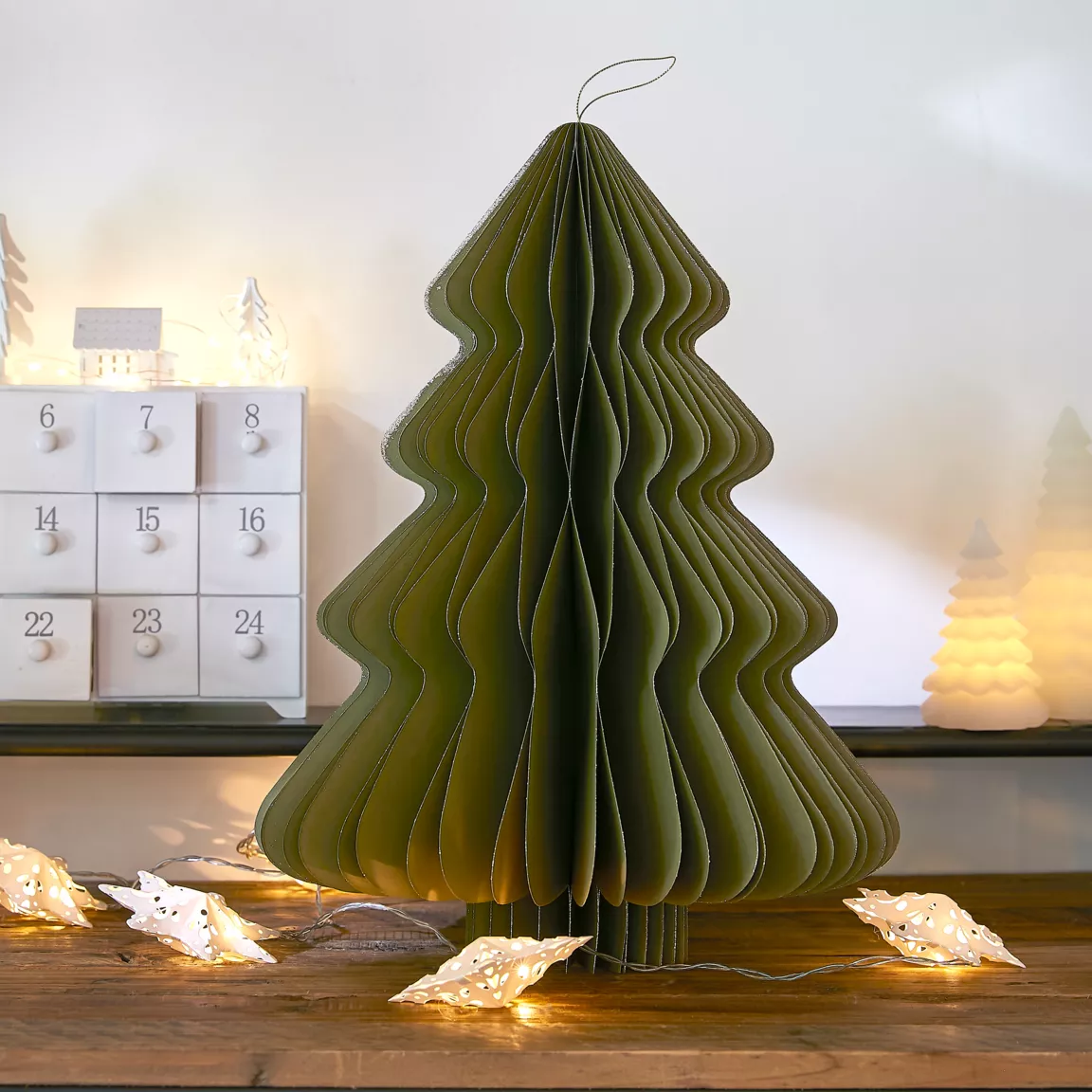 Sapin papier à suspendre (H40 cm) Fermeture Magnétique Vert