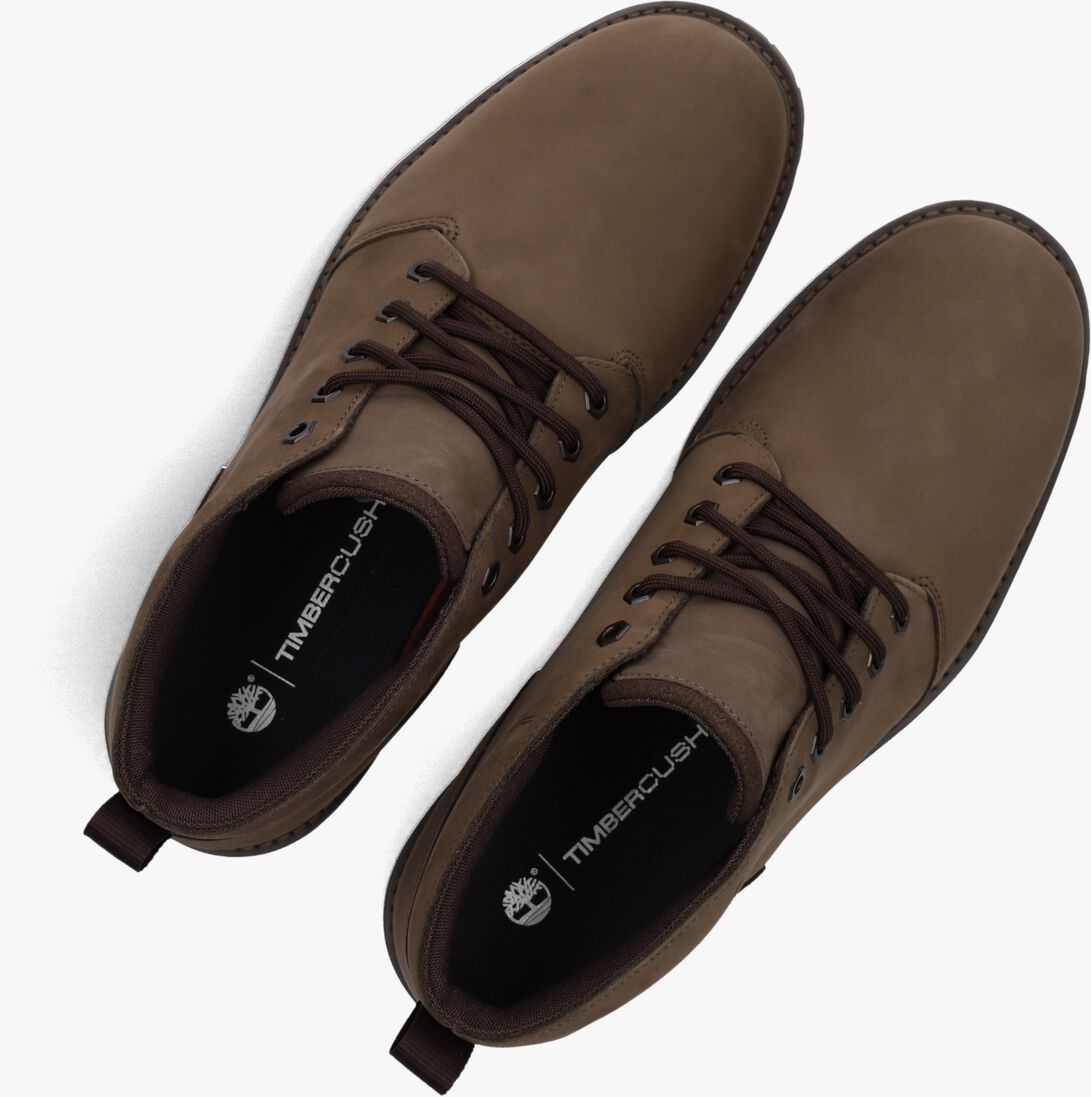 bruine timberland veterboots britton road mid lace up chukka
