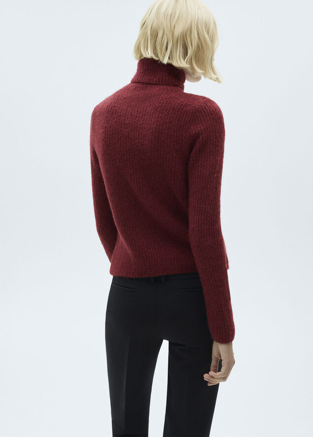 MANGO SWEATER. -- MOULIN 77